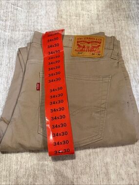 Brand new Levi's 514 Straight Fit Pants in Khaki mens 34x30